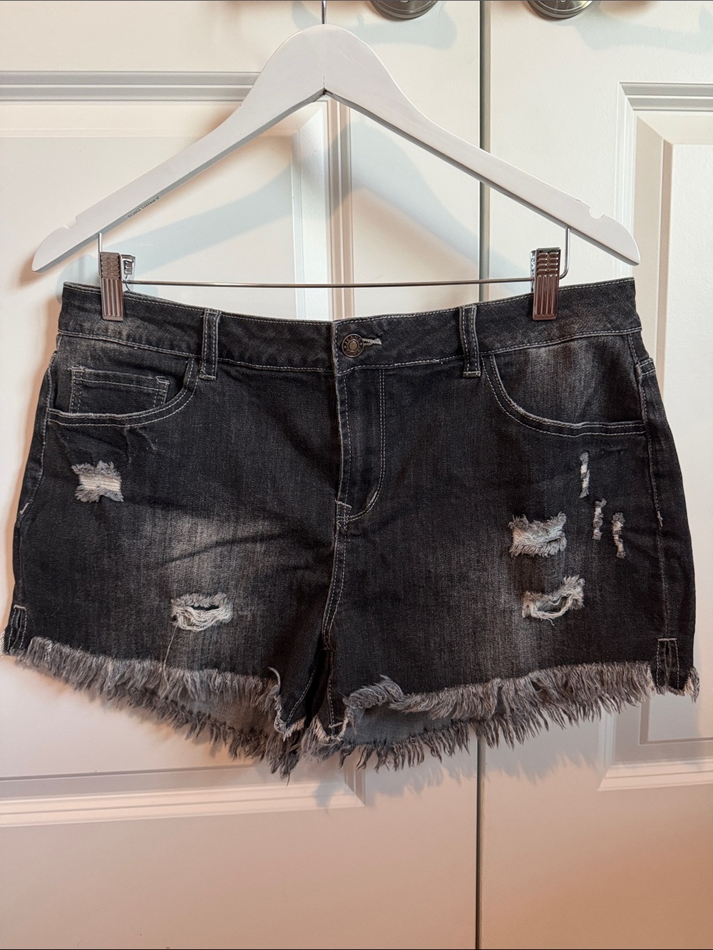 Black Distressed Frayed Hem Denim Shorts